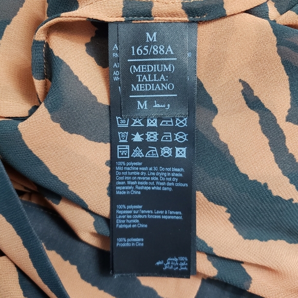 NWT AllSaints Adeliza Zephyr Button Down Animal Print Long Sleeve Blouse Size M - Picture 11 of 11